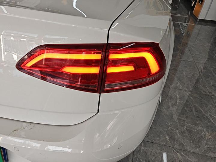 Lamando 2018 230TSI DSG photo 7