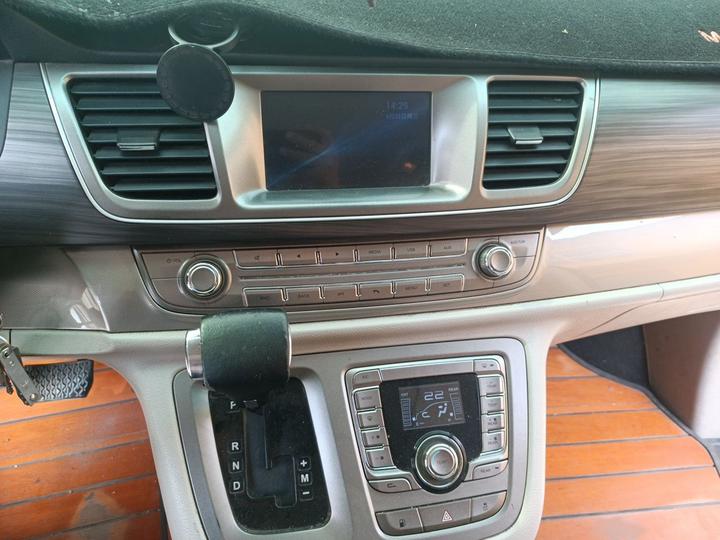 MAXUS G10 2018 PLUS 1.9T AT Luxury Diesel photo 5