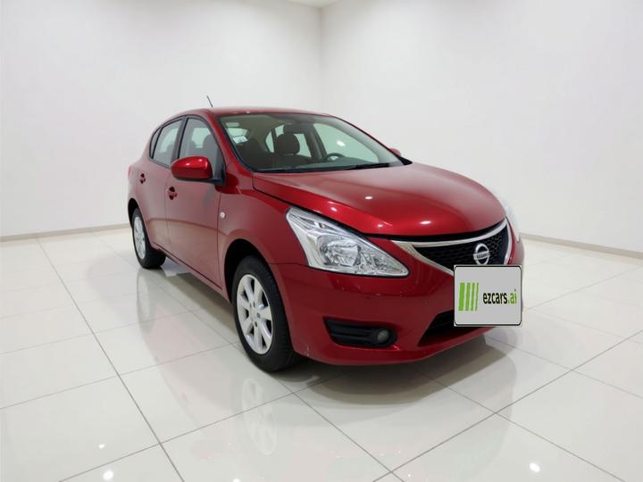 Tiida 2014 1.6L CVT Comfort photo 3