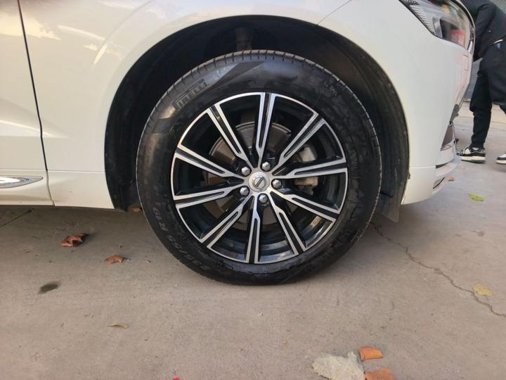 XC60 2020 T5 AWD Luxury photo 8