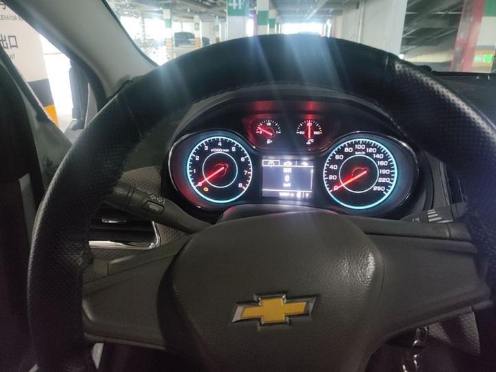 2015 1.5L AT Fashion photo 7