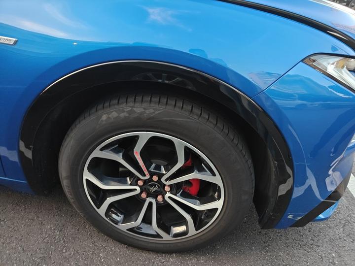 EVOS 2022 EcoBoost 245 Sport photo 8