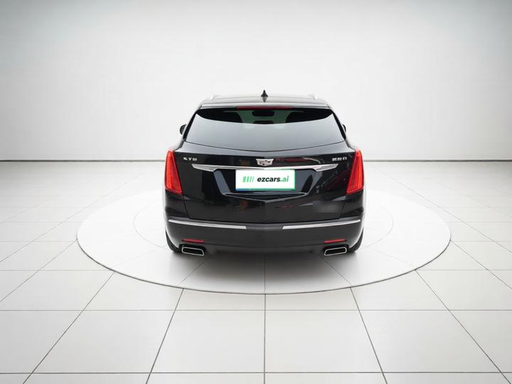 XT5 2017 25T Luxury photo 3