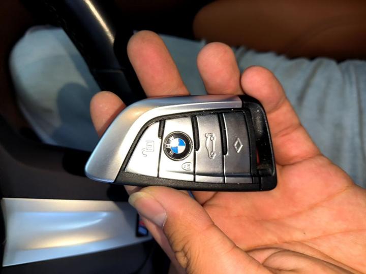5 Series Imported 2022 Facelift 530i M Sport Package photo 8