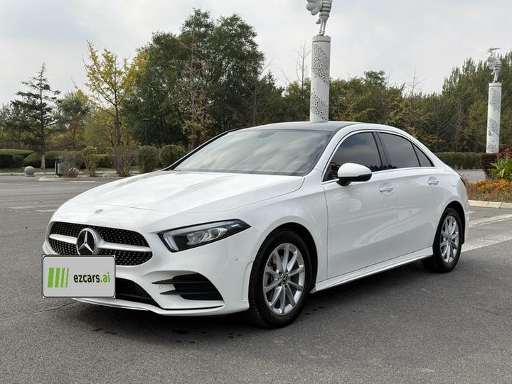 A-Class 2021 A 200 L Sport Fashion