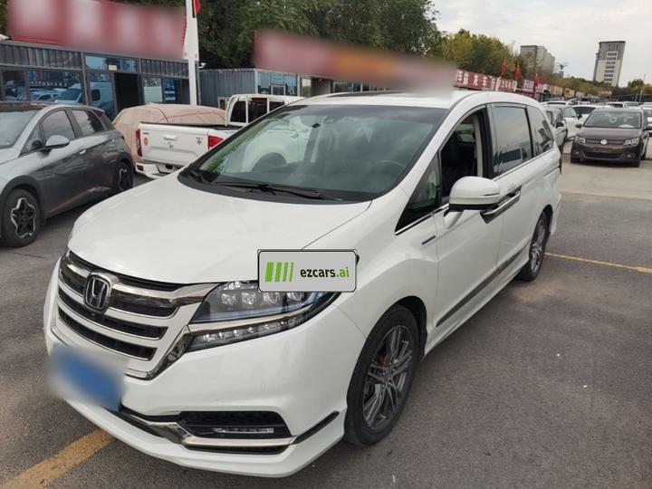 Elysion 2019 2.0L Hybrid Supreme