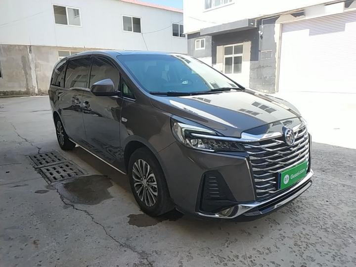 GL8 2023 Facelift Luxury photo 3