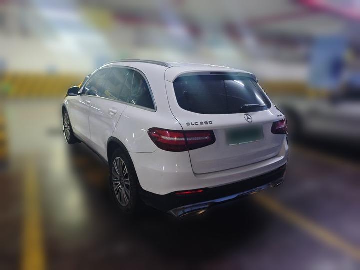 GLC 2017 GLC 200 4MATIC photo 5