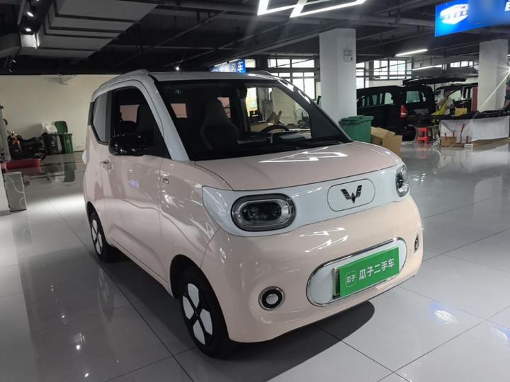 Hongguang MINIEV 2024 3rd Gen 215km Advanced photo 3