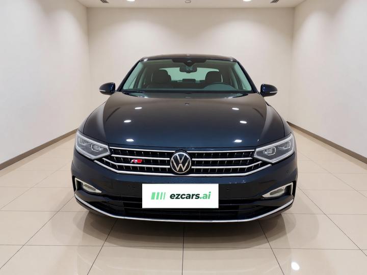 Magotan 2023 200 Anniversary Edition 330TSI DSG Luxury photo 2