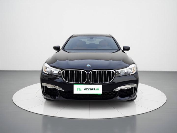 7 Series 2018 730Li Leading M Sport Package photo 2