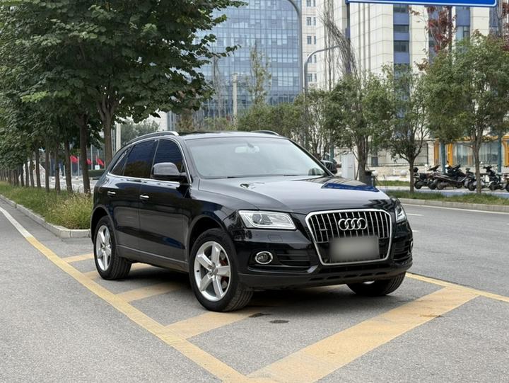 Q5 2016 40 TFSI Tech photo 3