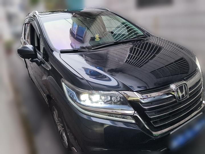Elysion 2019 2.0L Hybrid Luxury photo 3