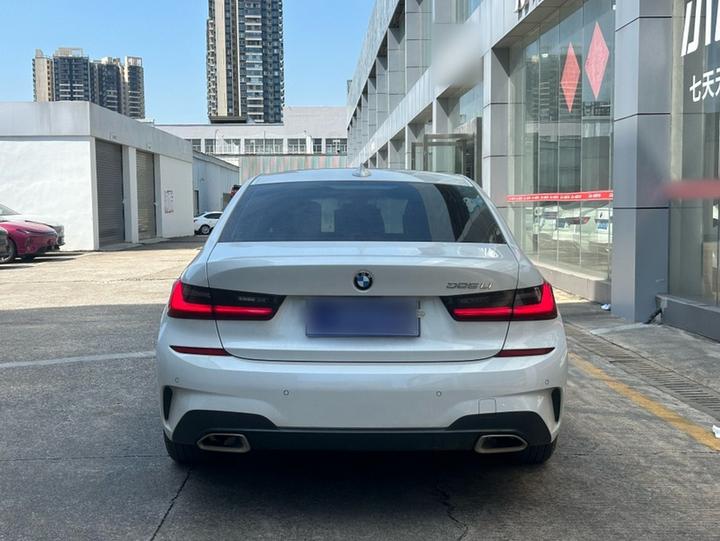 3 Series 2020 Facelift 325Li Launch Edition photo 5