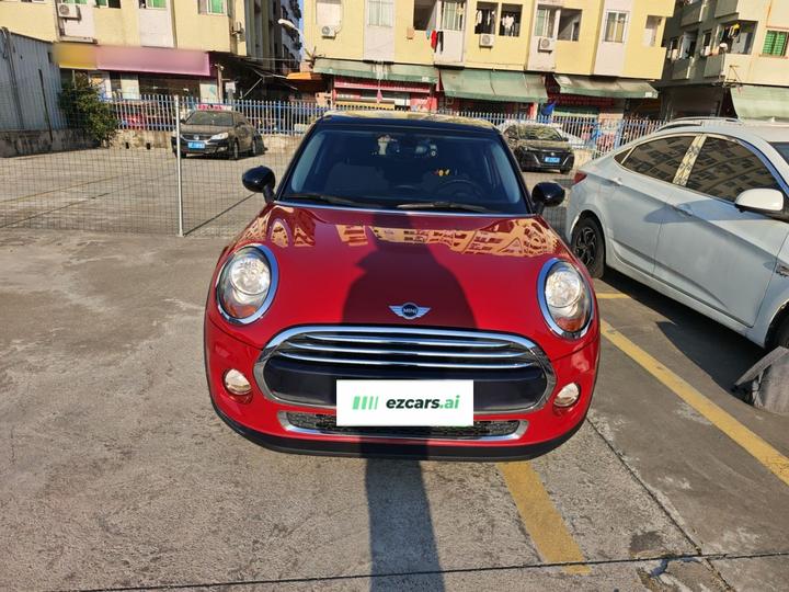 2015 1.5T COOPER Fun 5-Door photo 2