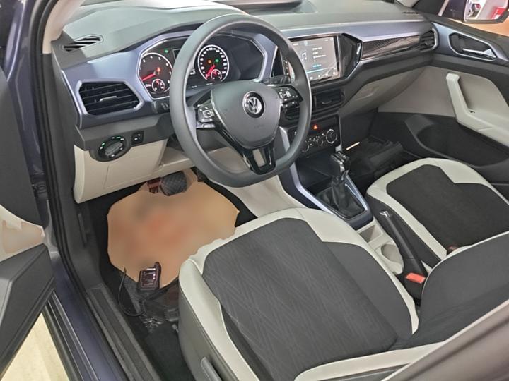 T-Cross 2019 1.5L AT Comfort photo 5