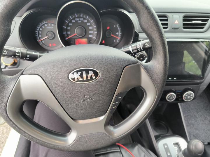 K2 2015 Sedan 1.4L AT GLS photo 3