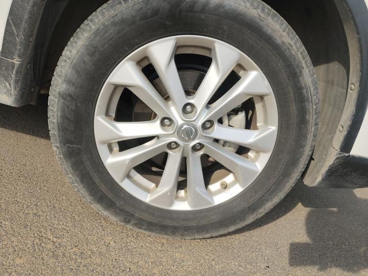 X-Trail 2015 2.0L CVT Comfort MAX 2WD photo 8