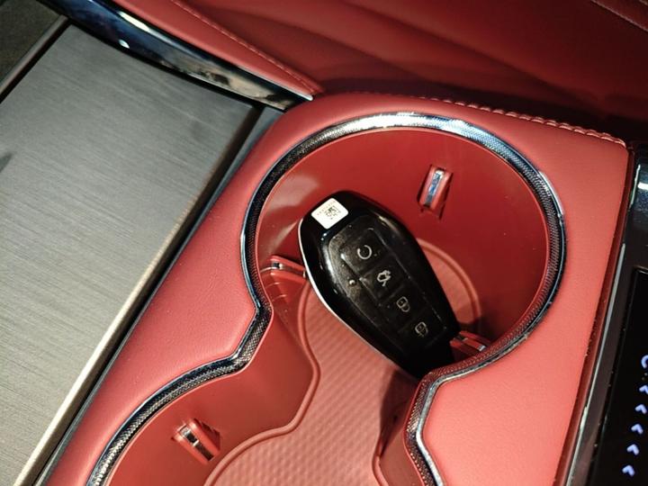 Z9GT 2026 Flagship photo 8