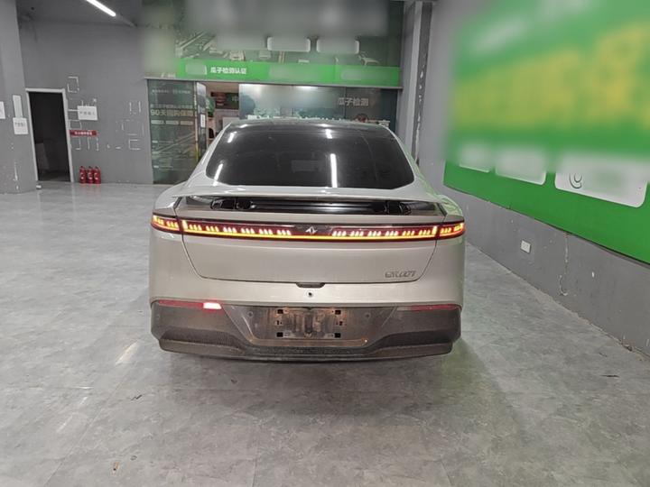 Yipai eπ007 2025 EV 565 AWD Max Pilot photo 5