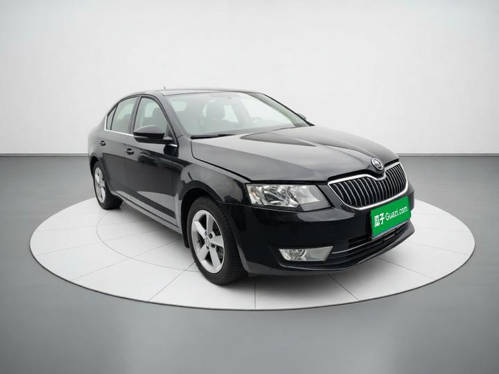 Octavia 2015 1.6L AT photo 3