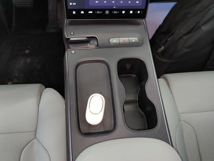 ET5 2022 75kWh photo 5