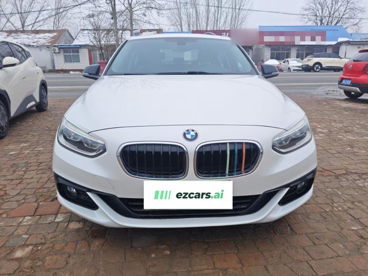 1 Series 2018 Facelift 118i Sport photo 2