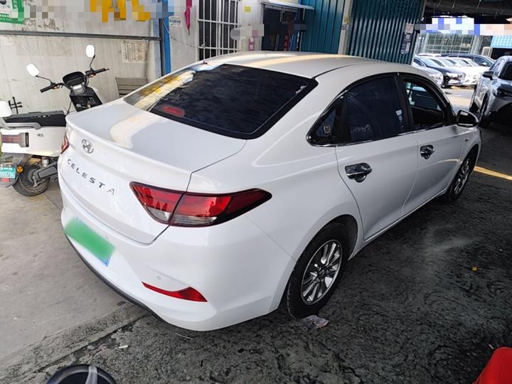 Dynamic 2018 1.6L AT GL China VI photo 4