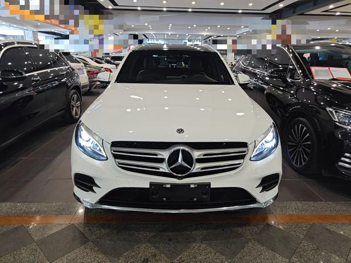 GLC 2017 GLC 260 4MATIC Luxury photo 2