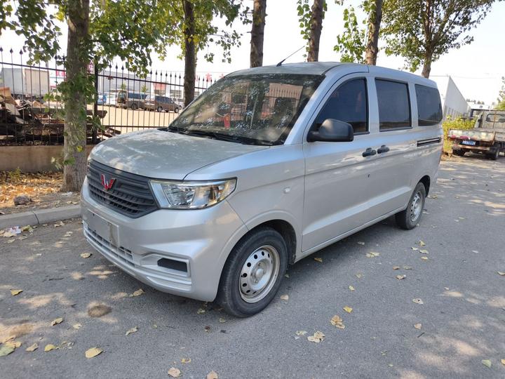 Wuling Hongguang V 2021 1.5L LAR