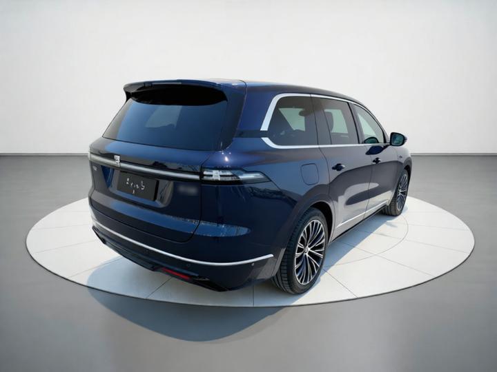 Deepal S09 2025 AWD Ultra+ photo 6