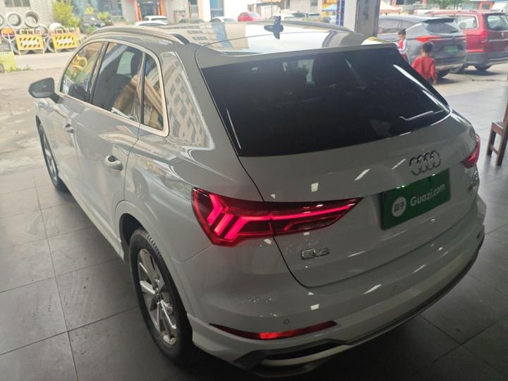 Q3 2019 35 TFSI Progressive Dynamic photo 4