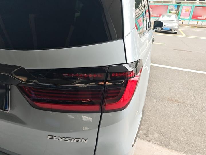Elysion 2024 2.0L e:HEV Luxury photo 7