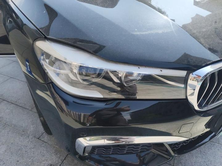 7 Series 2018 730Li Leading Excellence photo 7