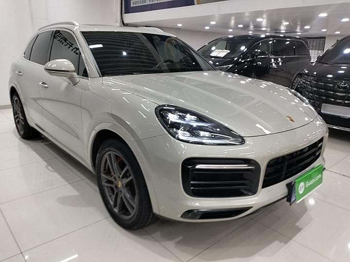 2020 Cayenne S 2.9T photo 3