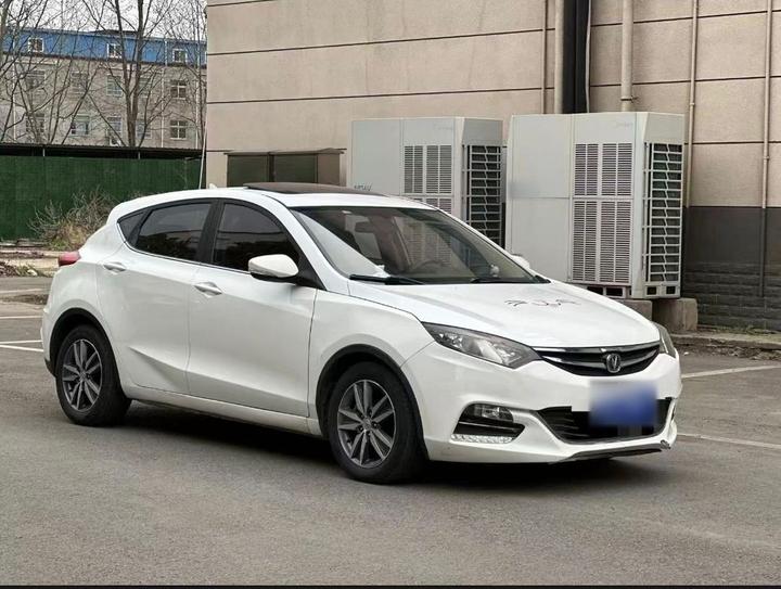 Eado 2016 XT 1.6L AT photo 3
