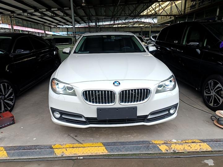 5 Series 2017 520Li photo 2