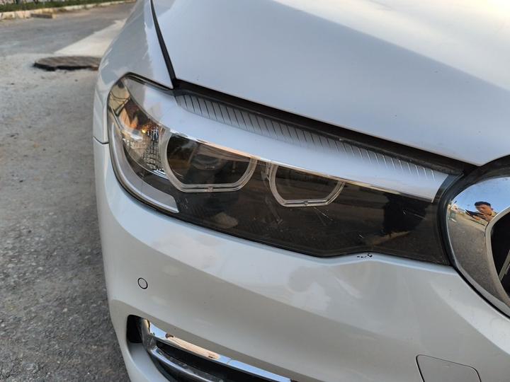 5 Series 2018 525Li Luxury photo 7