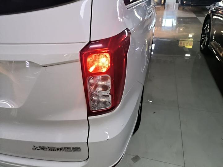 Wuling Hongguang 2019 1.5L S Comfort China VI LAR photo 7