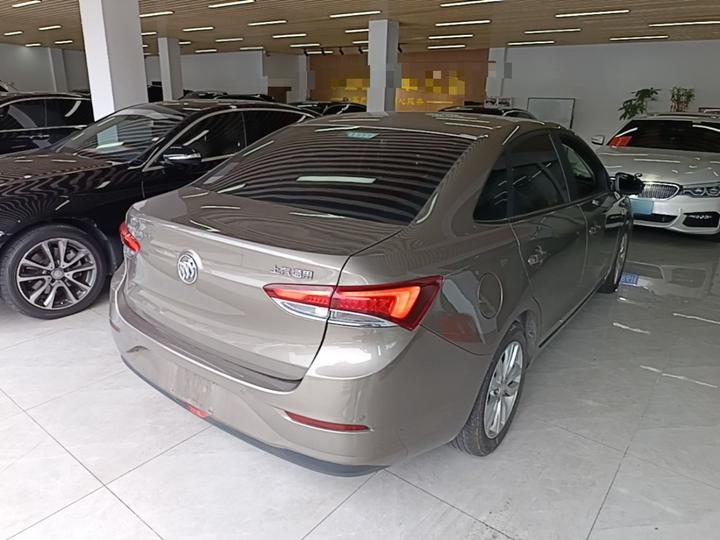 Excelle 2021 Facelift Classic 1.5L AT Elite photo 4
