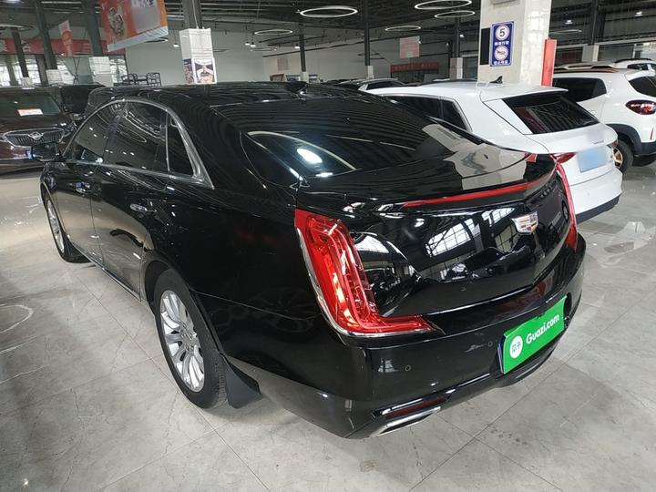 XTS 2018 28T Tech photo 4