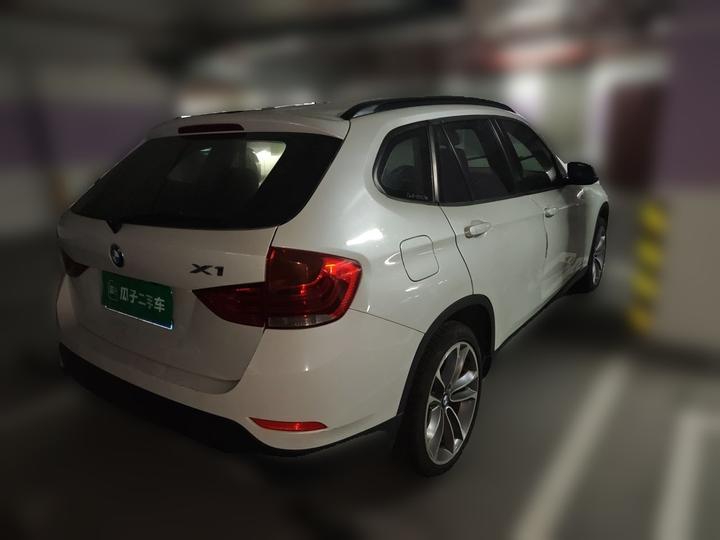 X1 2015 sDrive18i Leading photo 6