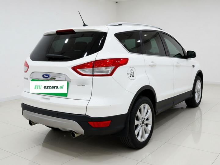 Kuga 2015 1.5L GTDi AWD Elite photo 4
