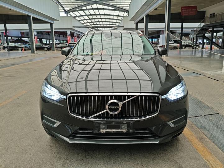 XC60 2021 T5 AWD Luxury photo 2