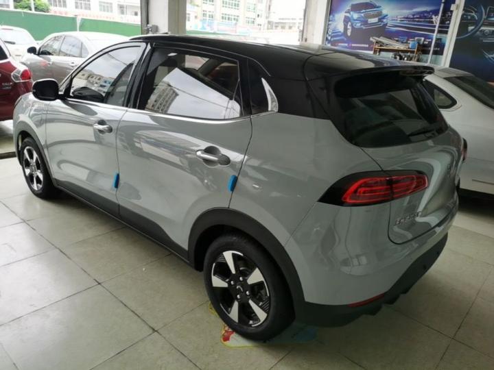 Wuling Bingo PLUS 2024 330km 5-Seater photo 4