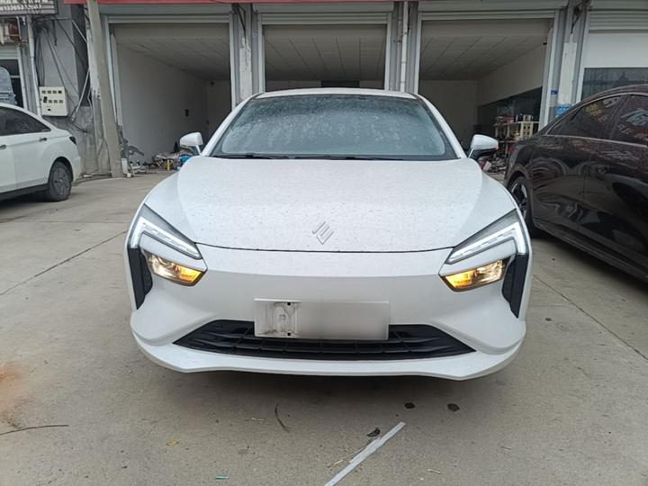 EV 2023 Standard Range photo 2