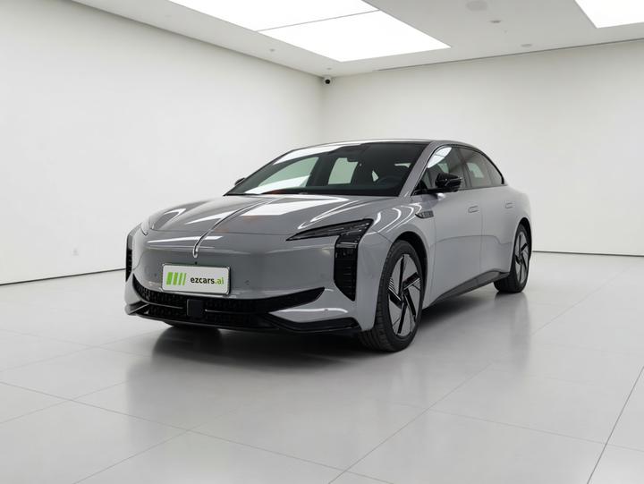EH7 2025 640 AWD