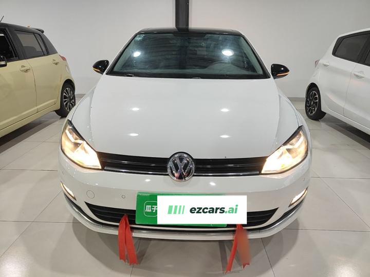 Golf 2017 230TSI AT Comfort Anniversary Edition photo 2