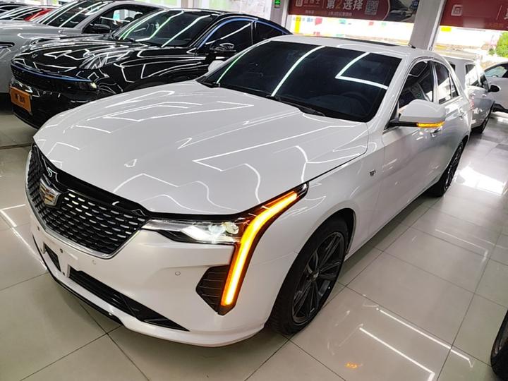 CT4 2023 25T Luxury