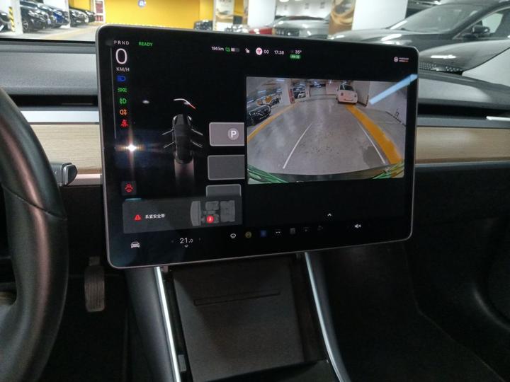 Model 3 Imported 2019 Long Range RWD photo 4